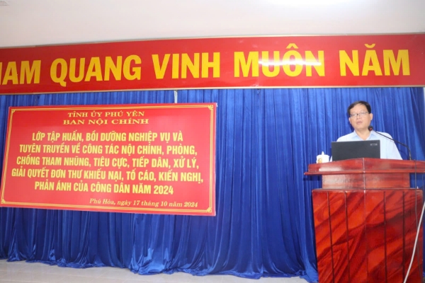 Hiển thị chi tiết cho Tập huấn, bồi dưỡng nghiệp vụ và tuyên truyền về công tác nội chính, phòng chống tham nhũng, tiêu cực, tiếp dân, xử lý, giải quyết đơn thư Hình ảnh cho bài viết Tập huấn, bồi dưỡng nghiệp vụ và tuyên truyền về công tác nội chính, phòng chống tham nhũng, tiêu cực, tiếp dân, xử lý, giải quyết đơn thư